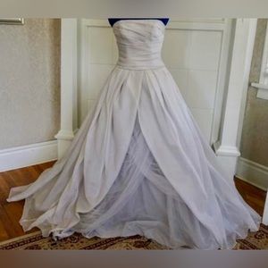 Wedding Dress, WHITE by Vera Wang, Sterling color, size 4, NWT